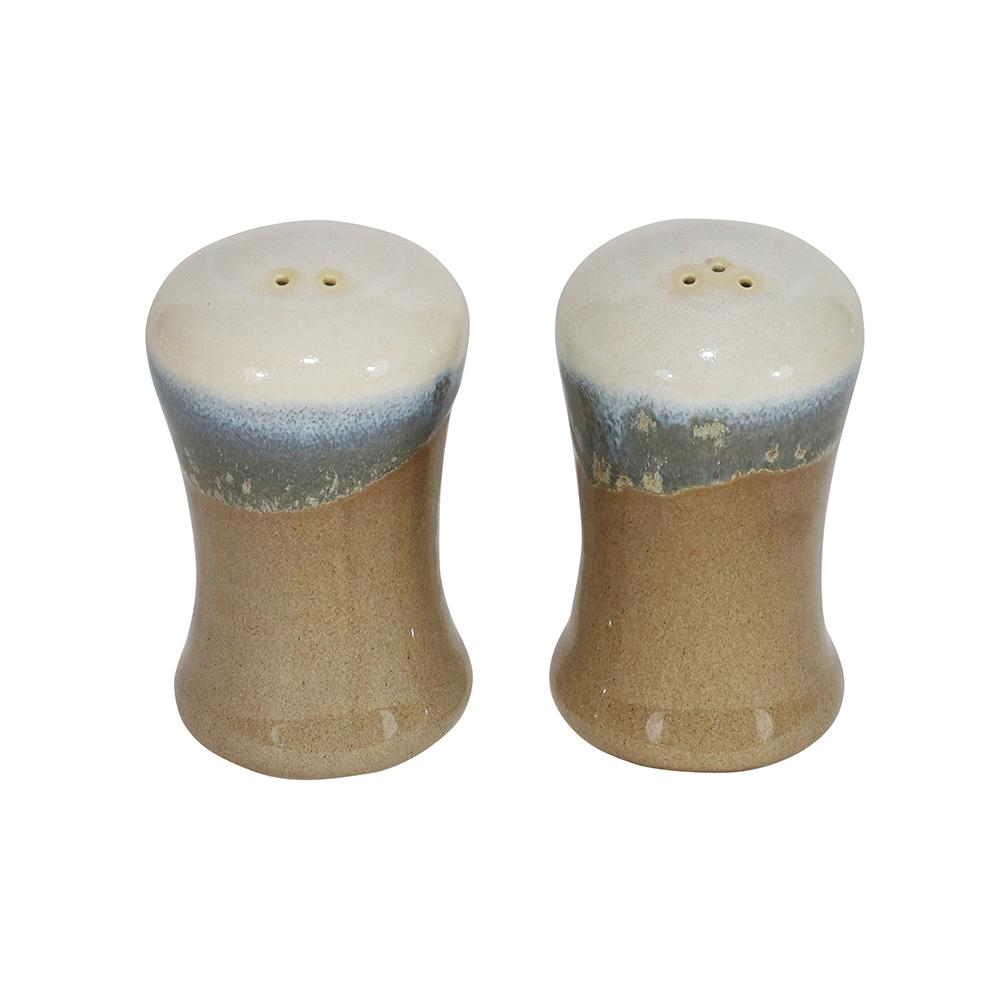 Salt Shaker Inmotion Handmade pottery Handmade Ceramic Salt & Pepper Shaker | Clay in motion